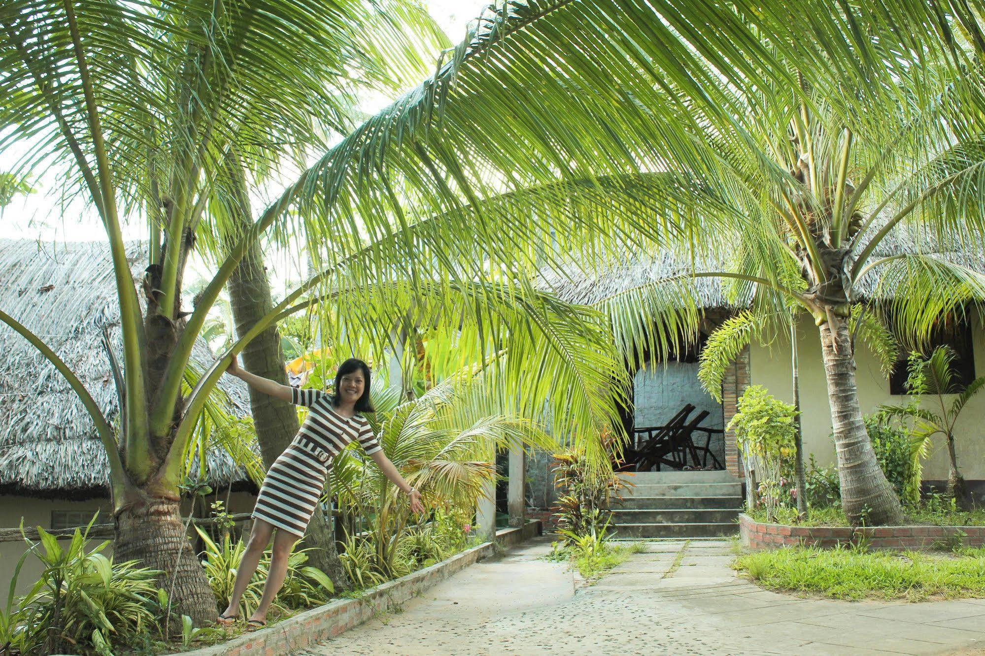 Lien Hiep Thanh Homestay & Beach Bar Phú Quốc Exterior photo