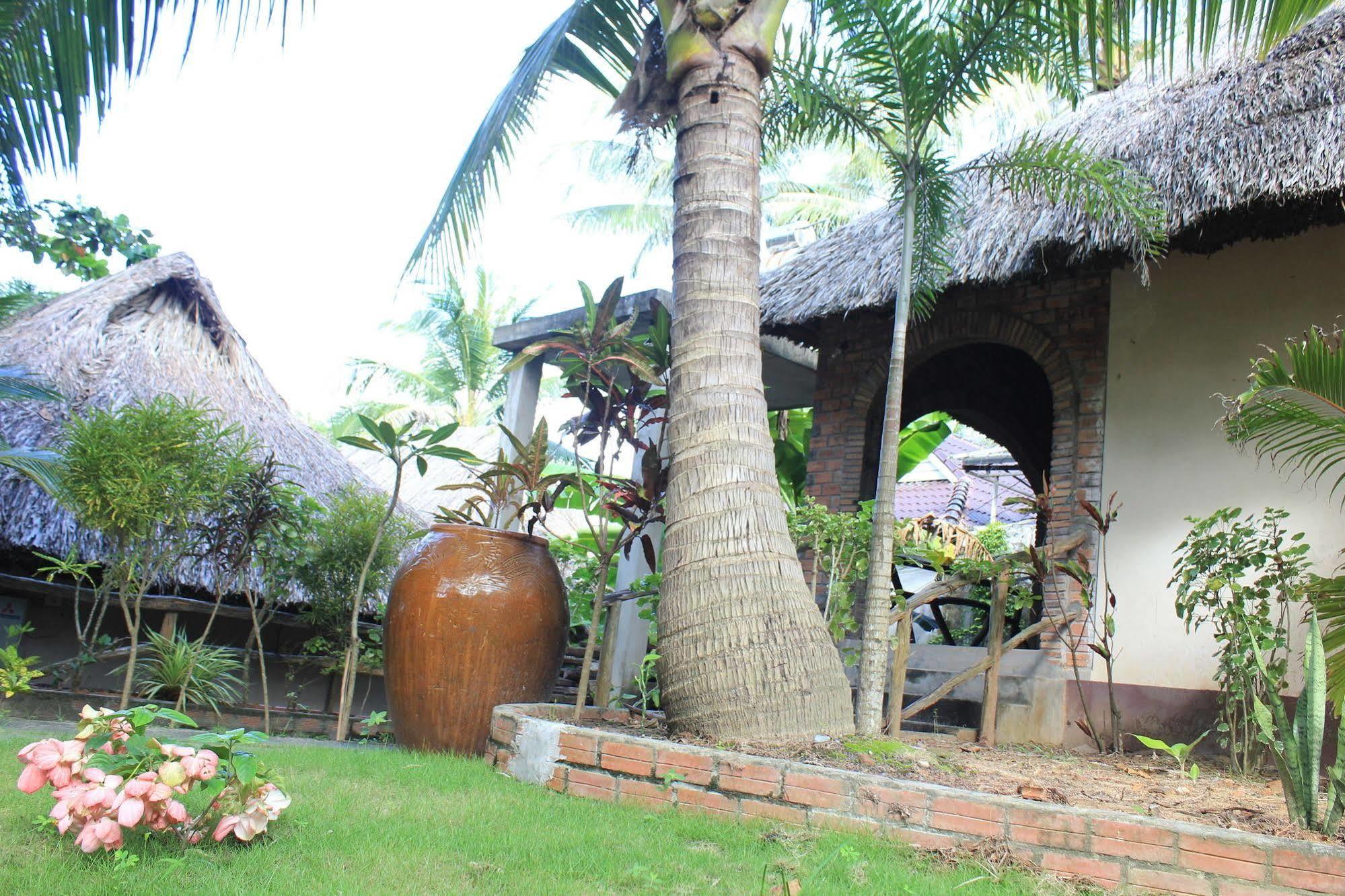 Lien Hiep Thanh Homestay & Beach Bar Phú Quốc Exterior photo