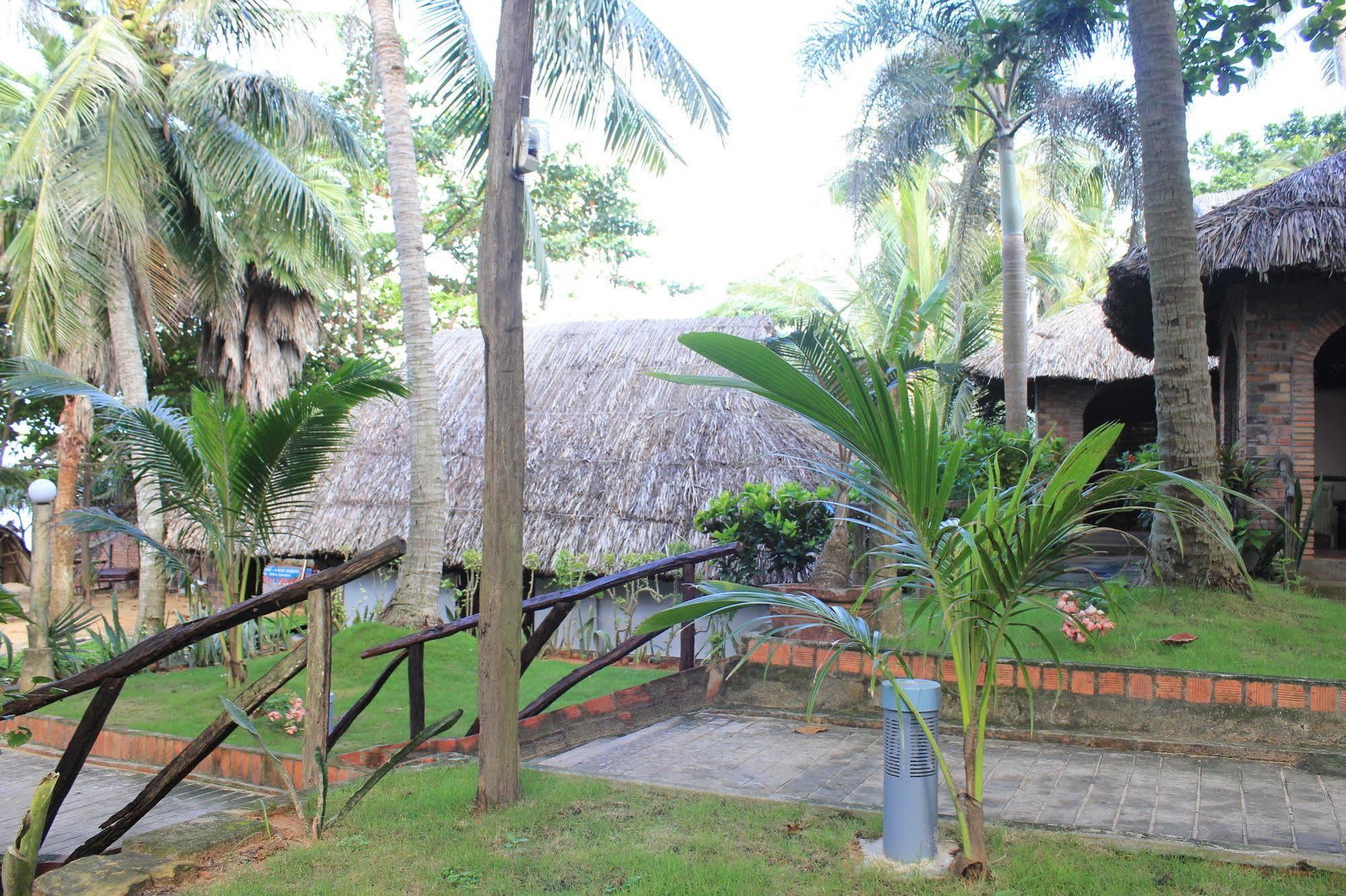 Lien Hiep Thanh Homestay & Beach Bar Phú Quốc Exterior photo
