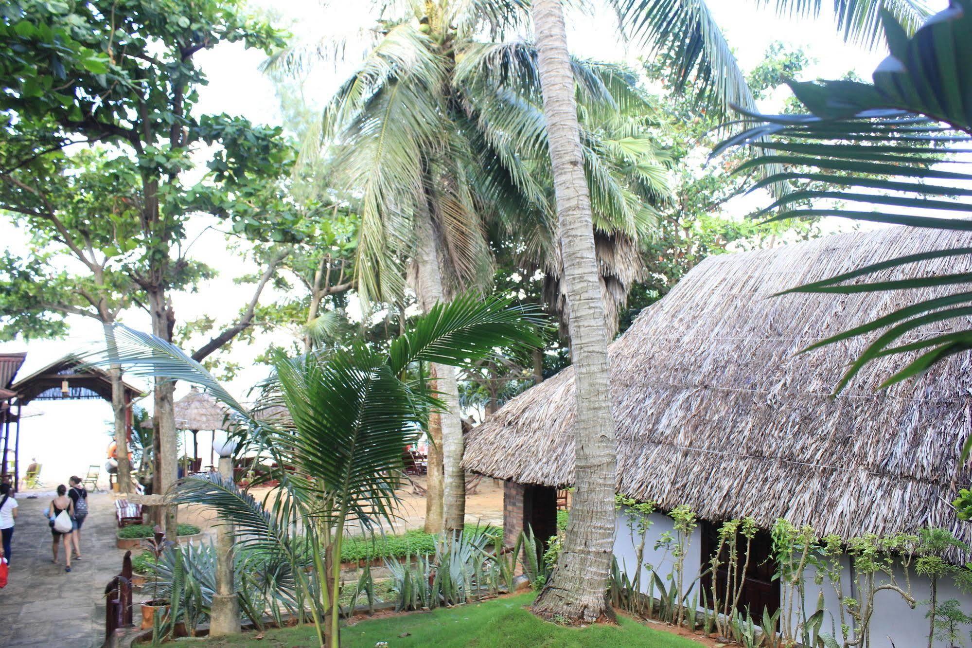 Lien Hiep Thanh Homestay & Beach Bar Phú Quốc Exterior photo