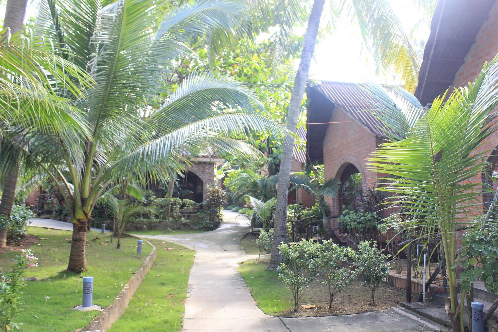 Lien Hiep Thanh Homestay & Beach Bar Phú Quốc Exterior photo