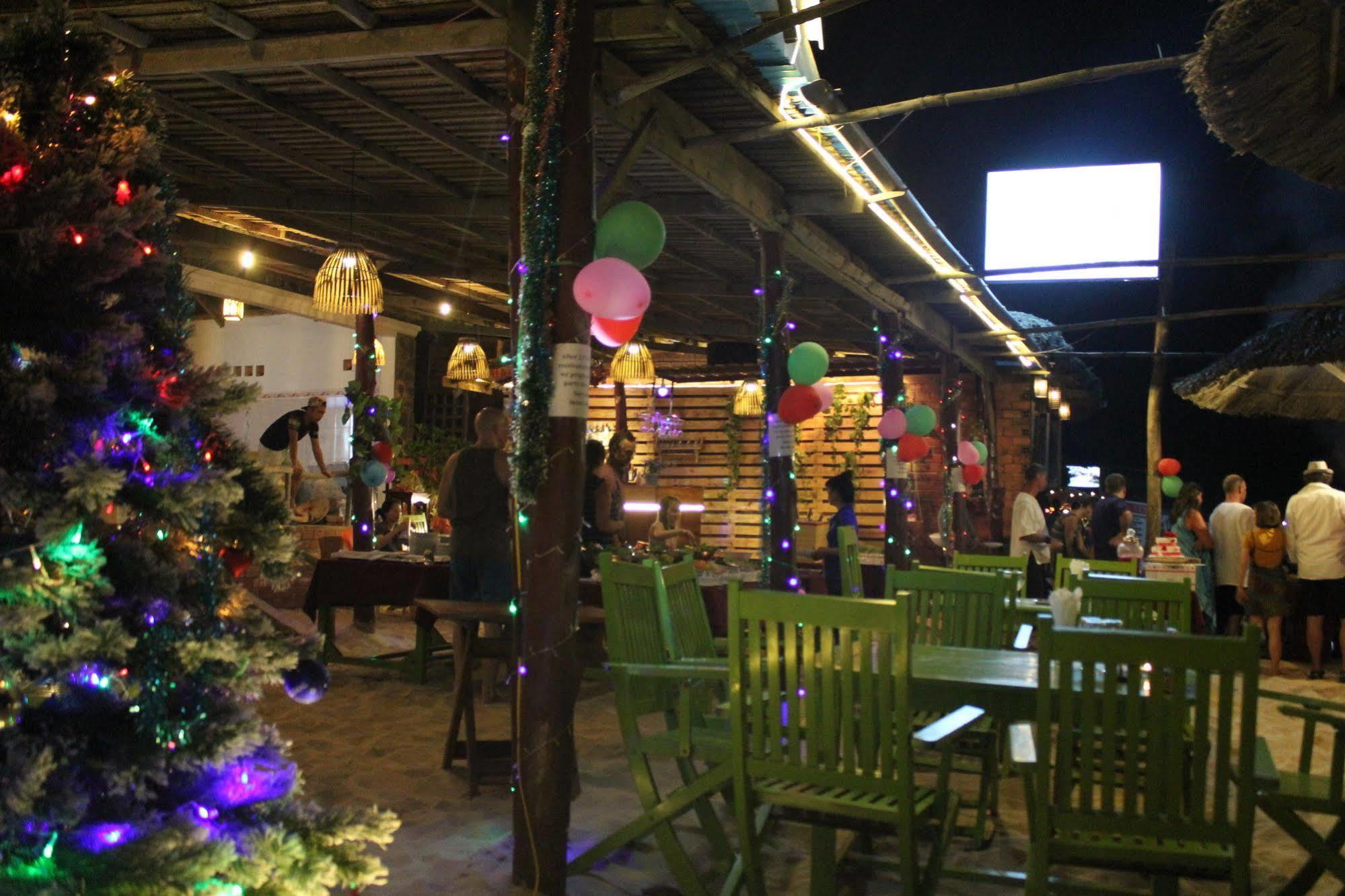 Lien Hiep Thanh Homestay & Beach Bar Phú Quốc Exterior photo